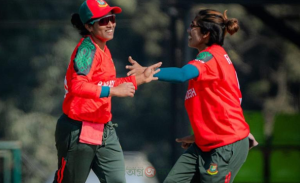 Read more about the article ২১ রানের ব্যবধানে জিতে বিশ্বকাপ বাছাইপর্বে দারুণ শুরু বাংলাদেশের নারী দলের