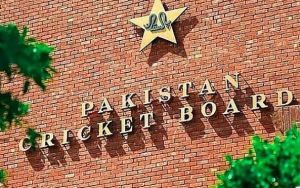 Read more about the article বাংলাদেশকে সমর্থন জানিয়ে টি–টোয়েন্টি বিশ্বকাপ নিয়ে আইসিসির কাছে পিসিবির আবেদন