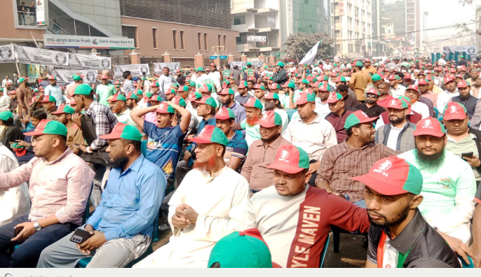 Read more about the article কারওয়ান বাজারে জামায়াতের নির্বাচনী সমাবেশে উপচে পড়া ভিড়