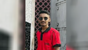 Read more about the article নিজ বাড়ির সামনে সন্ত্রাসী হামলা, প্রাণ গেল মৎস্যজীবী লীগ নেতার