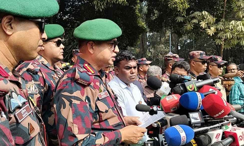 Read more about the article বিজিবি নির্বাচনে আইন-শৃঙ্খলা বজায় রাখতে মারণাস্ত্র ব্যবহার করবেনা