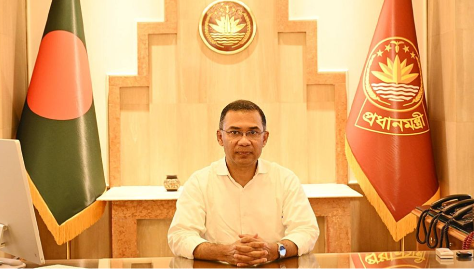 Read more about the article জাতীয় শহীদ সেনা দিবসে প্রধানমন্ত্রীর বার্তা: দেশবিরোধী ষড়যন্ত্র রুখতে জাতীয় ঐক্যের আহ্বান