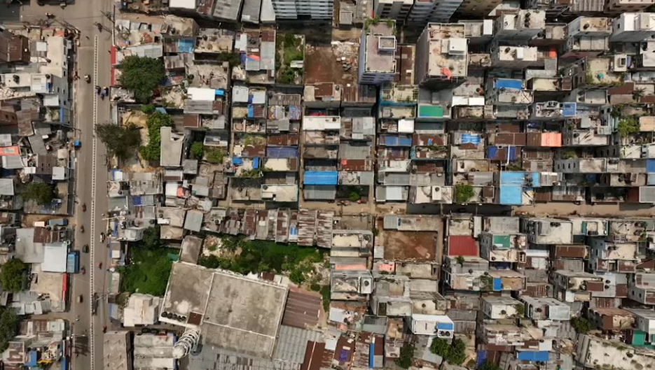 You are currently viewing ভূমিকম্প আতঙ্কে বাংলাদেশ: সচেতনতা ও প্রস্তুতির আহ্বান বিশেষজ্ঞদের