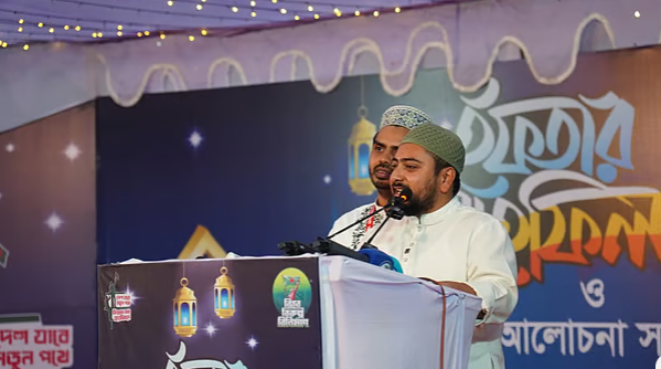 Read more about the article বাংলাদেশ জিন্দাবাদ’ এসেছে ‘জয় বাংলা’র জায়গায়, মানুষের ভাগ্য পরিবর্তন হয়নি: নাহিদ