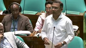 Read more about the article বিকল্প শ্রমবাজার খুঁজতে সরকারের পরিকল্পনা আছে, সংসদে জানালেন প্রধানমন্ত্রী